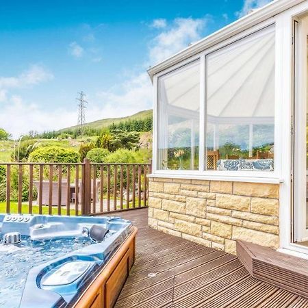 3 Bedroom Luxury Home, Hot Tub, Stunning Views Of Killin, Sitting On The River Dochart Extérieur photo