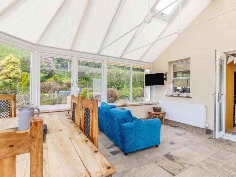 3 Bedroom Luxury Home, Hot Tub, Stunning Views Of Killin, Sitting On The River Dochart Extérieur photo